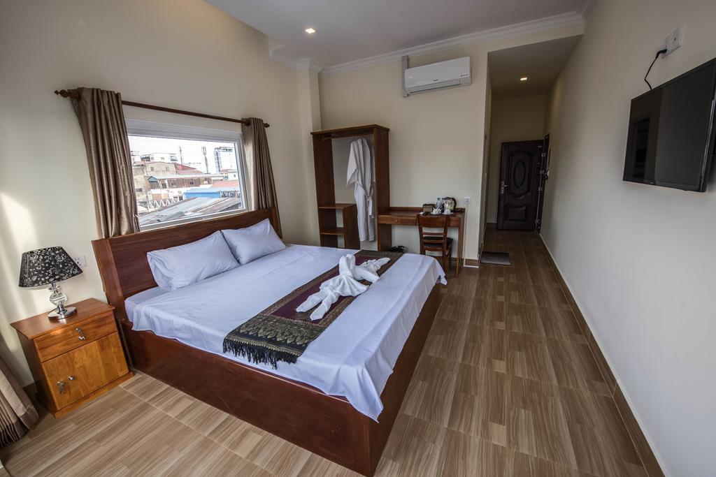 Phnom Penh Le Vincent Hotel Exterior foto